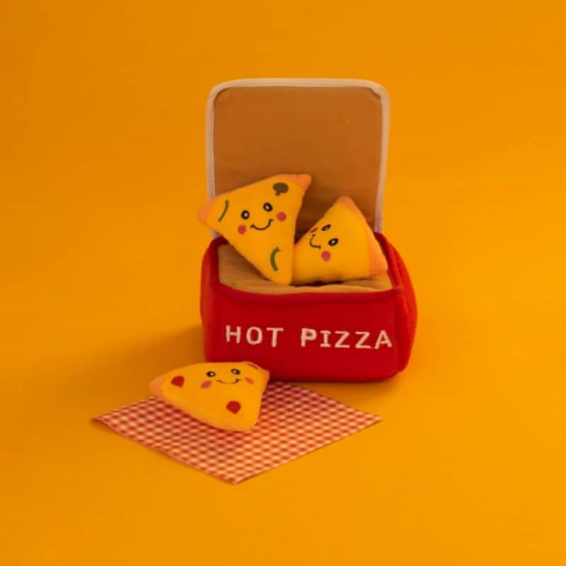 jouet d'occupation pour chien peluche à cachette en forme de boite à pizza Zippypaws