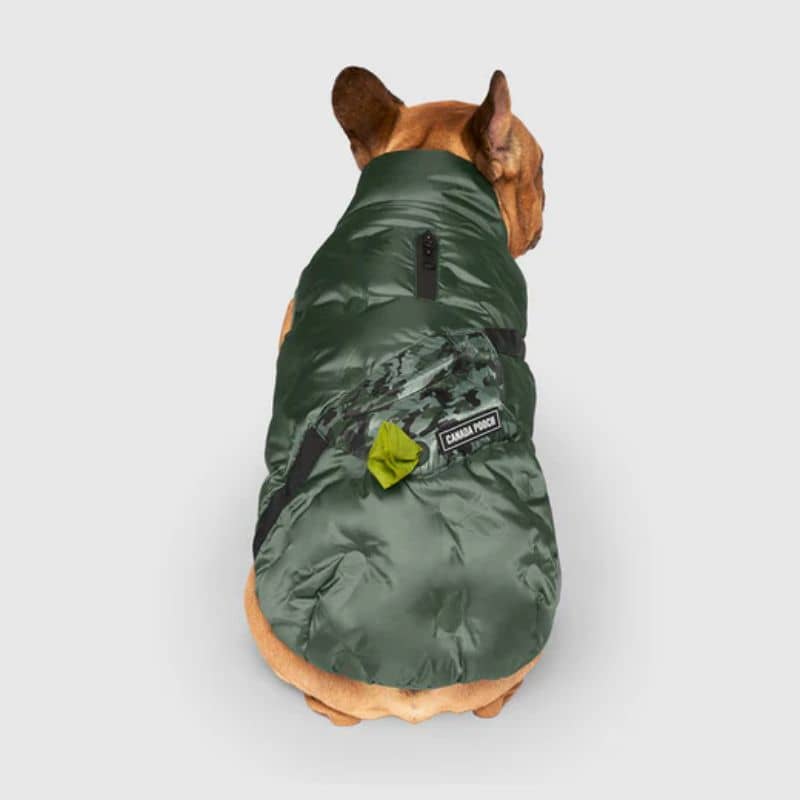 Doudoune pour chien imperméable kaki camouflage de Canada Pooch modèle Commuter Vest