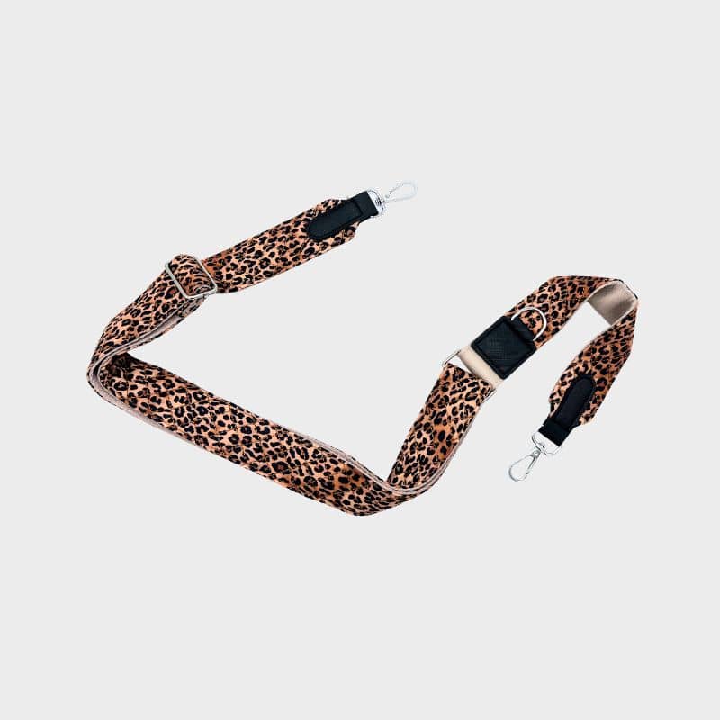 Anse pour le dog walking bag de la marque cocopup london - quilted leopard pup