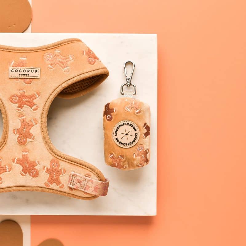 Ensemble pochette pour les sacs à déjection canine en velours et pain d'épices de Noël