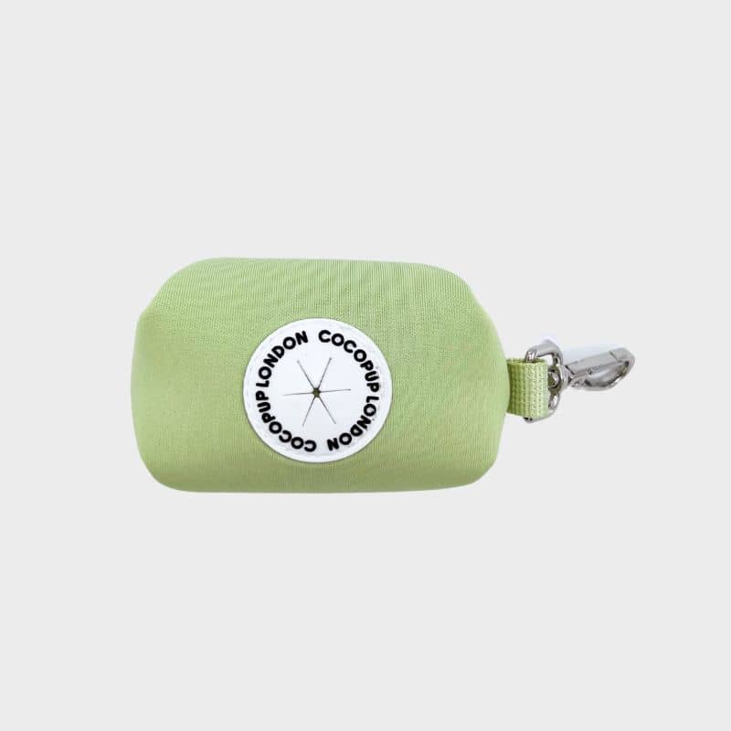 Distributeur de sacs à crotte pour chien en vert matcha