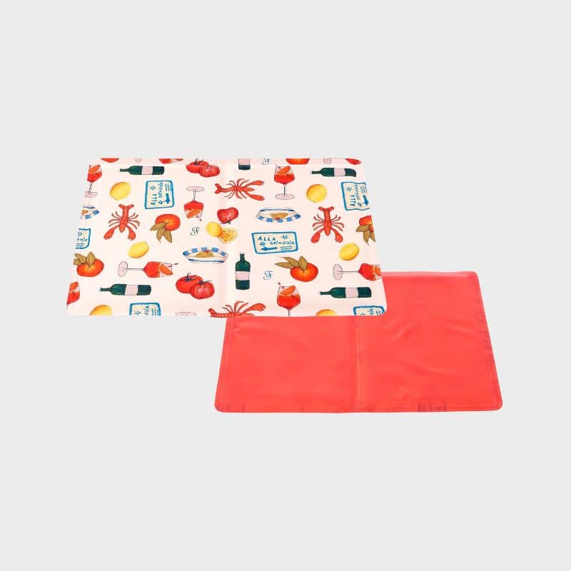 tapis rafraichissant double face les gourmands marque ferribiella pour chien pour aider son animal à supporter la chaleur