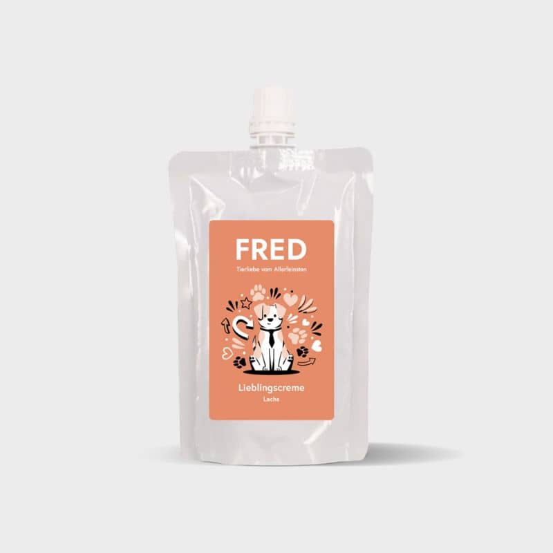Gourde Fred de pâtée de saumon pour récompenser son chien très appétant idéal éducation positive