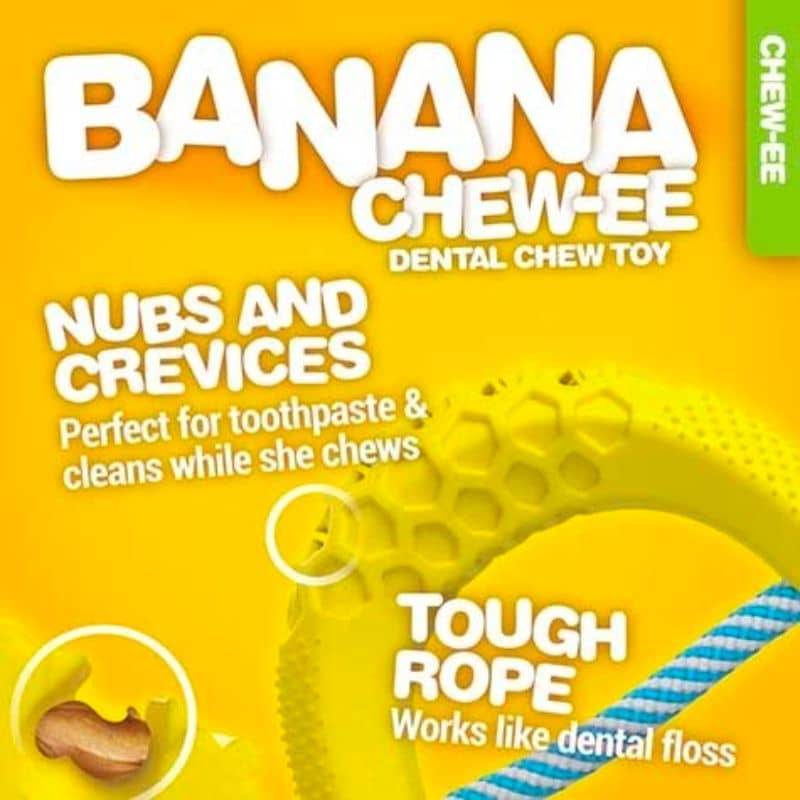 Jw Pet banana chew-ee dental chew toy est un jouet résistant à macher pour chien permettant de nettoyer les dents de votre chien en mettant du dentifrice dans les cavités 