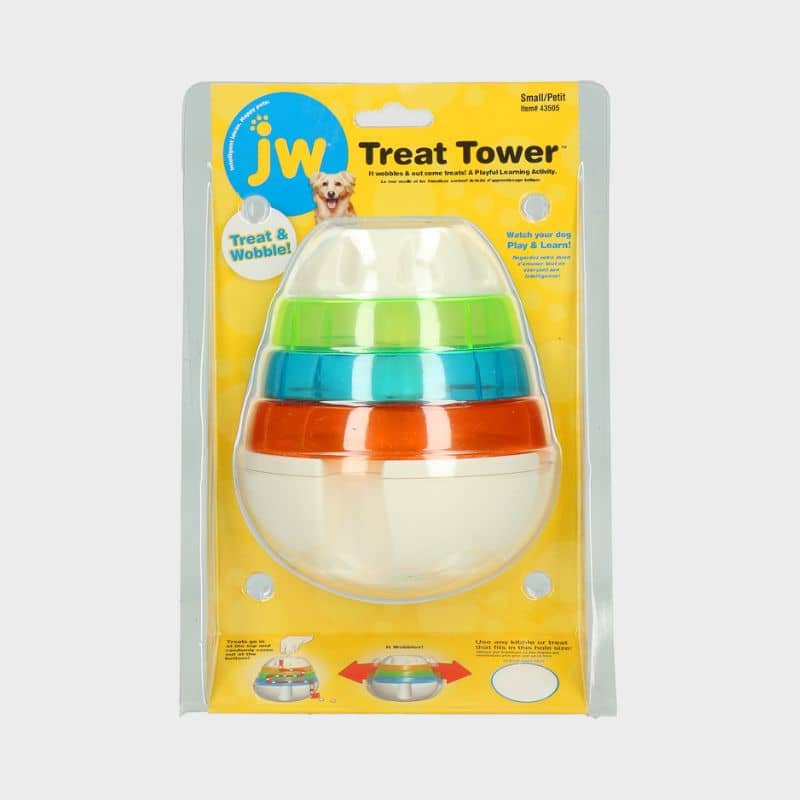 Le JW Treat Tower est un jouet d’occupation interactif qui distribue des croquettes ou des récompenses pour enrichir le quotidien de votre chien mais surtout stimuler son activité mentale et physique.