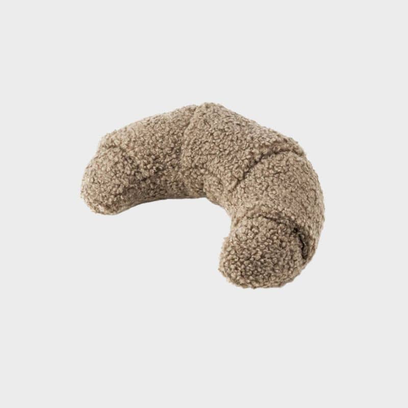 jouet interactif pour chien en forme de croissant en bouclette taupe Lillabel