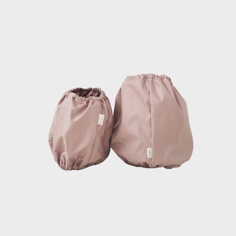 snood pour chien impermeable rose Lou & Co - protection des longues oreilles contre les épillets et l'humidité