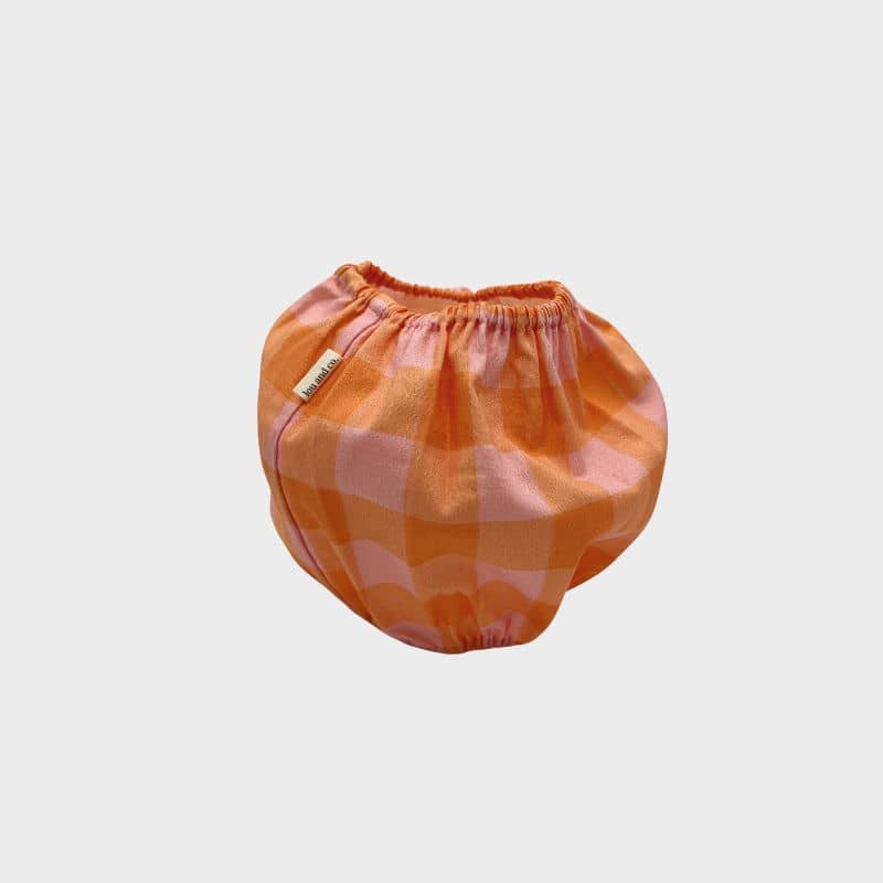 snood pour chien en coton motif vichy carreaux orange et rose Lou & Co - protection des longues oreilles contre les épillets et l'humidité