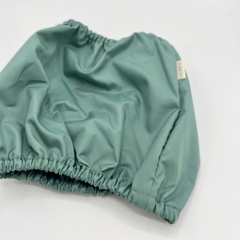 snood pour chien impermeable vert d'eau Lou & Co - protection des longues oreilles contre les épillets et l'humidité