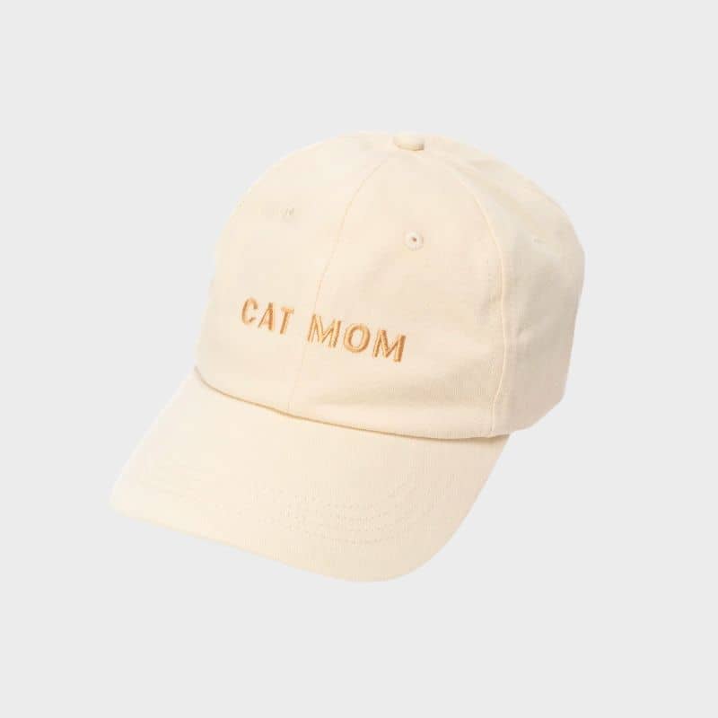 Casquette cat mom en beige broderie