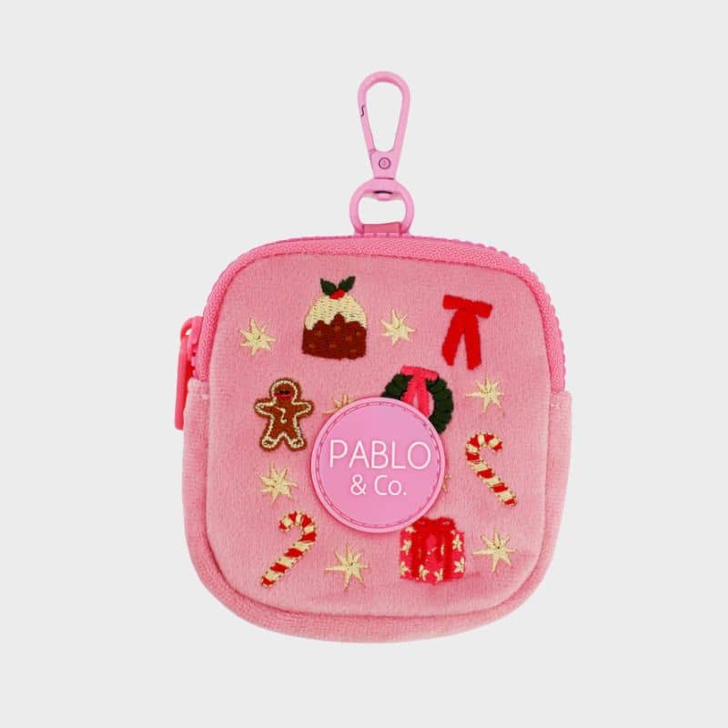 Mini pochette pour les friandises de chien en velours rose et broderies de Noël de Pablo & Co