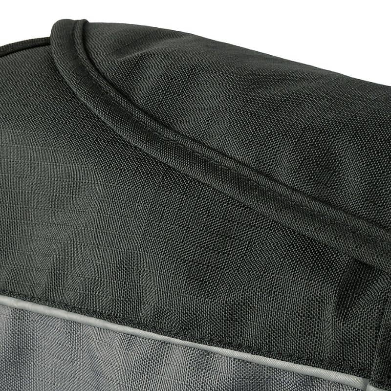 imperméable coupe-vent doublé polaire pour protéger votre chien de la pluie et de la neige légère avec fente pour la queue