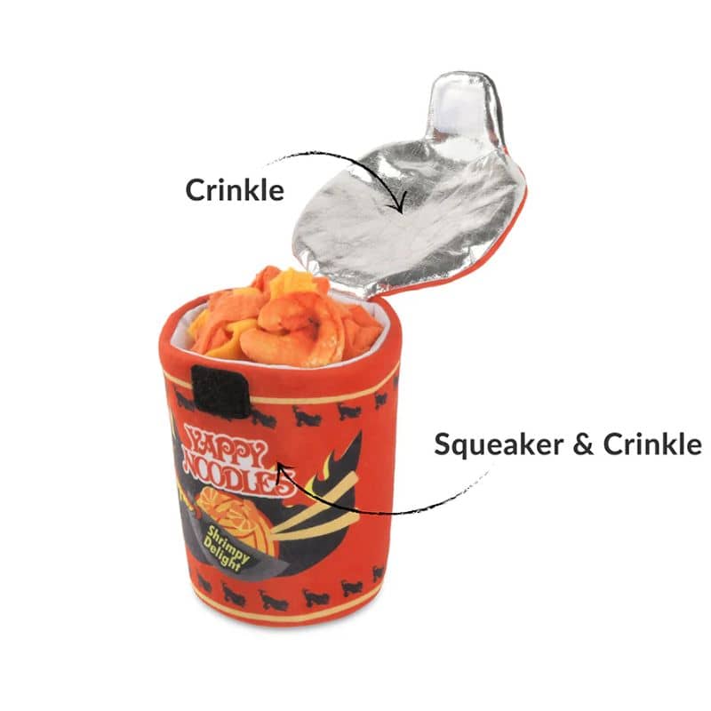 Jouet peluche pour chien en forme de pot de nouilles qui couine et dans lequel on peut cacher des friandises - Slurp It Up  Internation classic street food edition Play