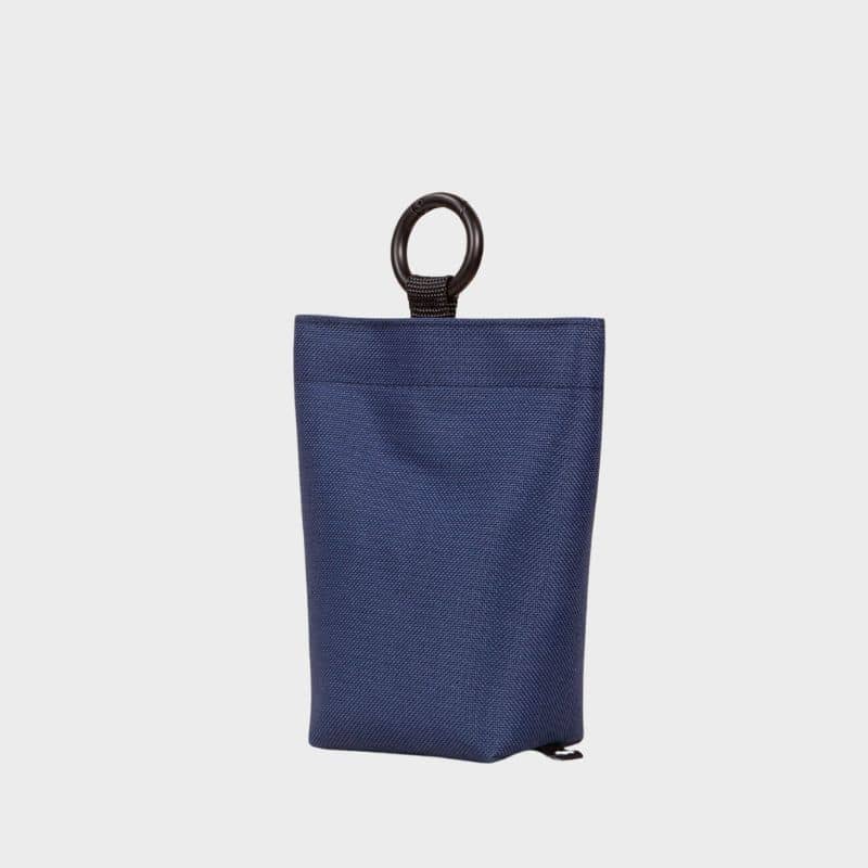 Pochette pour les friandises de chien en bleu marine