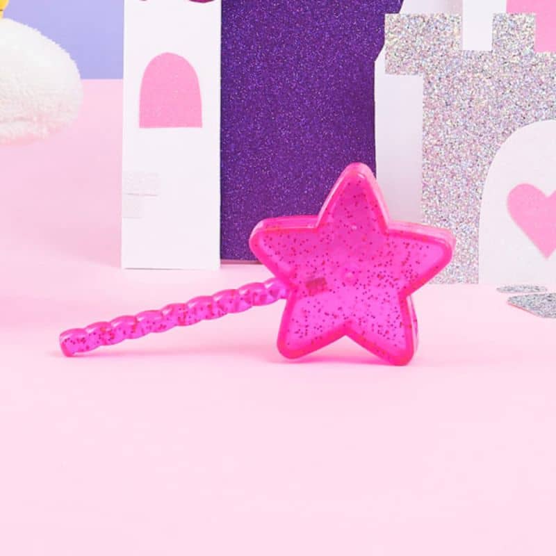 jouet à macher pour chien et chiot en TPR à la fois résistant et souple en forme de baguette magique rose avec étoile qui couine ZippyPaws 