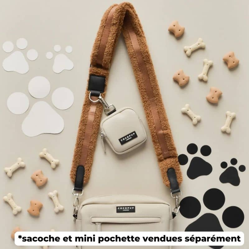 Dog walking bag Cocopup London en blanc et anse caramel sherpa