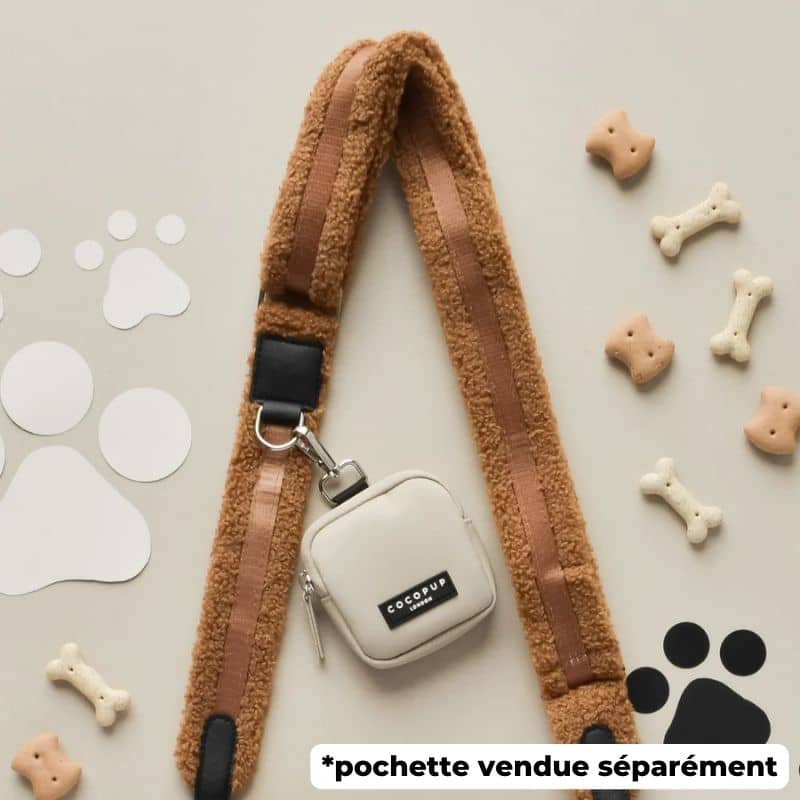 Détail anse teddy caramel pour le sac balade Cocopup London