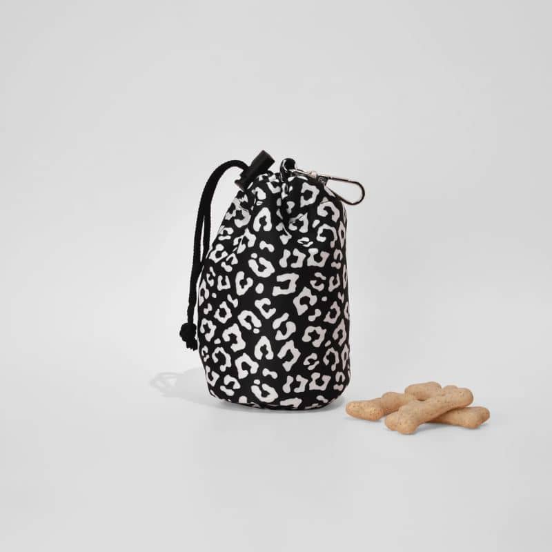 Treat pouch bag - sacoche pour les friandises de chien en léopard noir