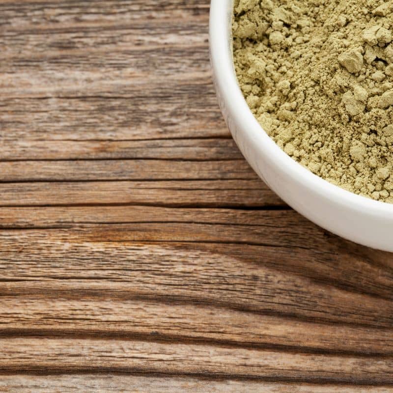 poudre de kelp pour chien et chat Floralpina : renforce le système immunitaire et évite la formation de plaque dentaire