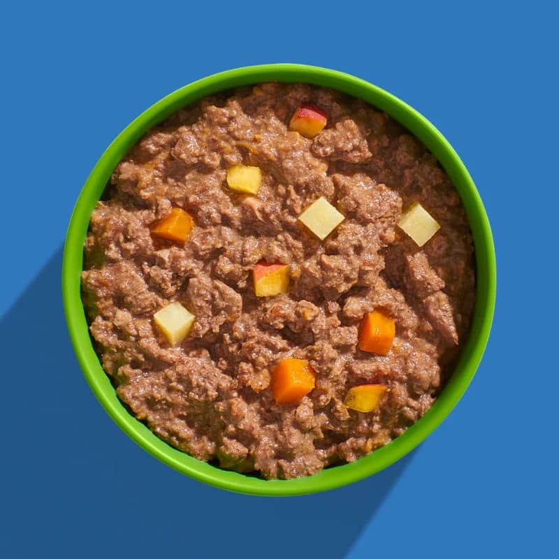 pâtée pour chien Fred & Felia : recette inspirée de la cuisine des alpages par le chef étoilé Tim Raue pour sa chienne Sherley à base de chevreuil et fromage blanc