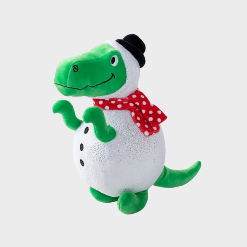 jouet peluche pour chien de la marque Fringe Pet Shop en forme de dinosaure déguisé en bonhomme de neige
