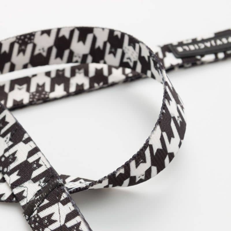 Sangle laisse recto verso pour chien multiposition pied de poule