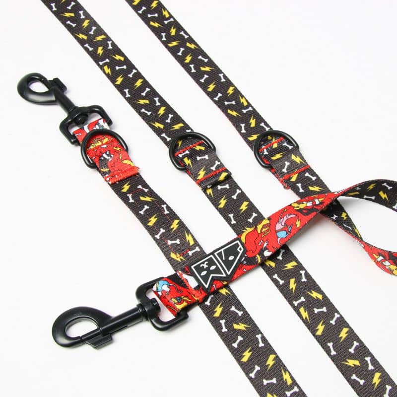Laisse multi-position pour chien en rouge et noir